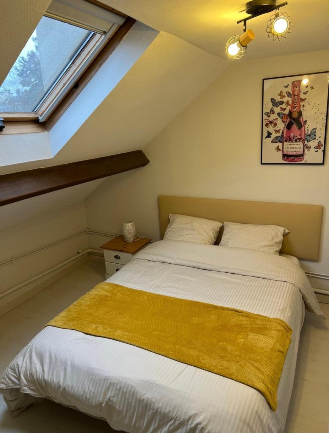 Le Champenois, Avenue De Champagne Apartment Epernay Bagian luar foto